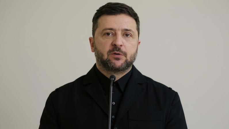 Ukrainian President Zelenskiy and Polish President Nawrocki visit Lithuania