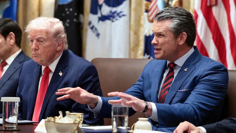 U.S. cabinet meeting at the White House