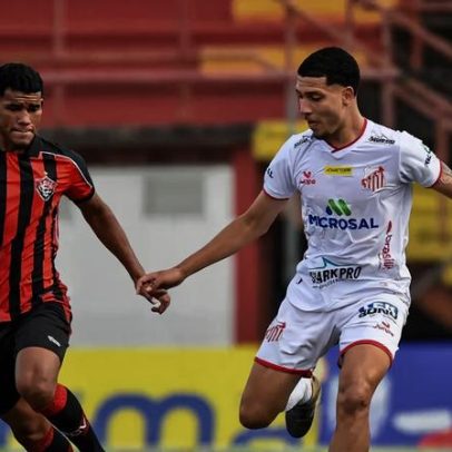 Vitória empata nos acréscimos após ficar com dois a menos contra Capivariano