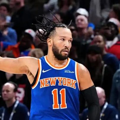 Jalen Brunson recebe mais um prêmio após título da NBA Cup