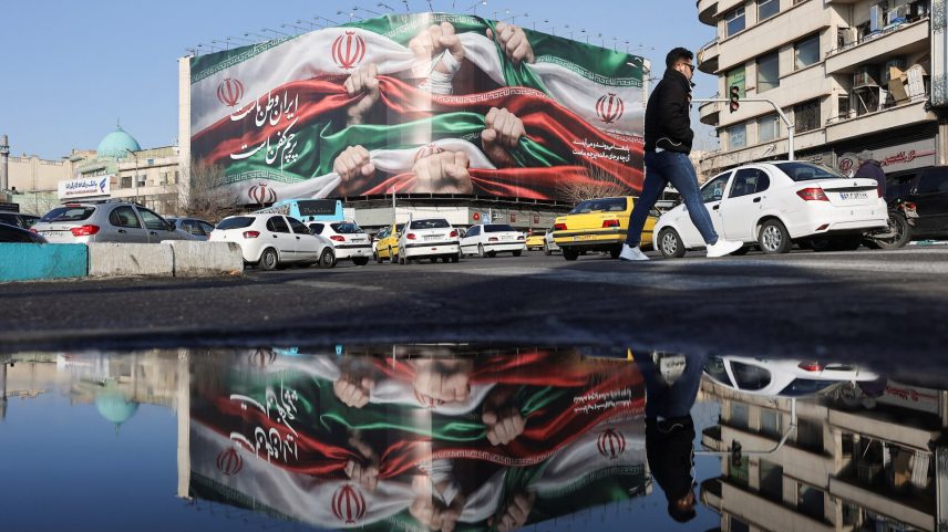 A billboard with a picture of Iran's flag, on a building in Tehran, Iran, January 24, 2026. Majid Asgaripour/WANA (West Asia News Agency) via REUTERS
