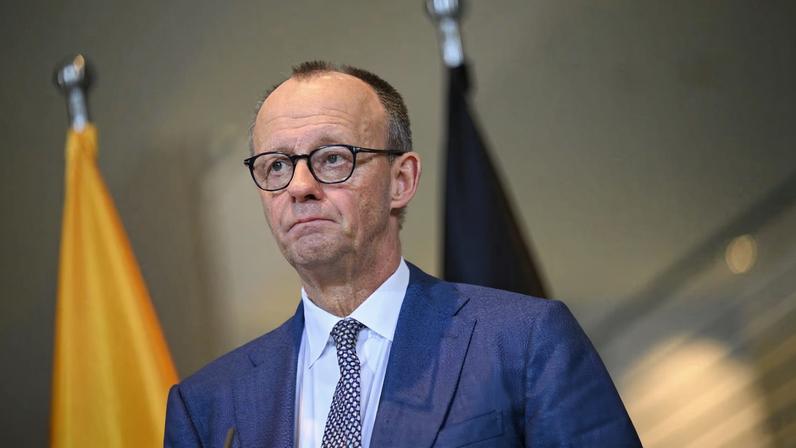 German Chancellor Friedrich Merz and Lithuanian Prime Minister Inga Ruginiene (not pictured) attend a press conference, in Berlin, Germany, January 29, 2026. REUTERS/Annegret Hilse