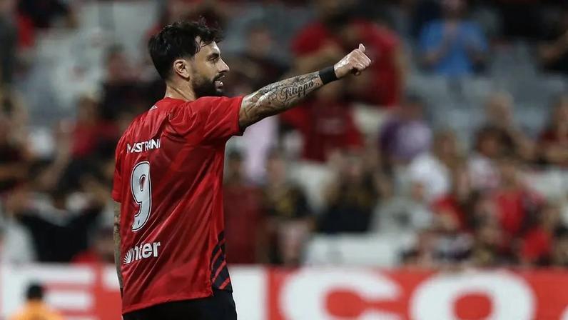 Mastriani em Athletico x FC Cascavel, pelo Campeonato Paranaense 2025. Foto: Geraldo Bubniak/AGB/Gazeta Press