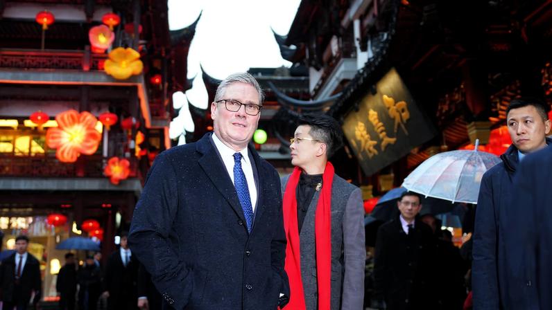 Britain's Prime Minister Keir Starmer visits Yuyuan Gardens in Shanghai, China, January 30, 2026. Carl Court/Pool via REUTERS
