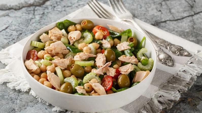 Almoço saudável: 5 receitas leves de grão-de-bico