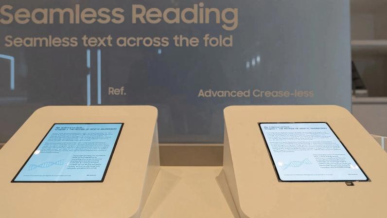 Samsung Display crease-free foldable screen