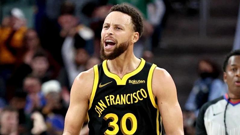 Warriors Stephen Curry trocas