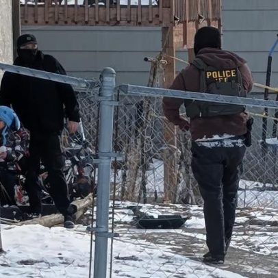 Juiz libera criança de 5 anos; pai detido na operação ICE em Minnesota