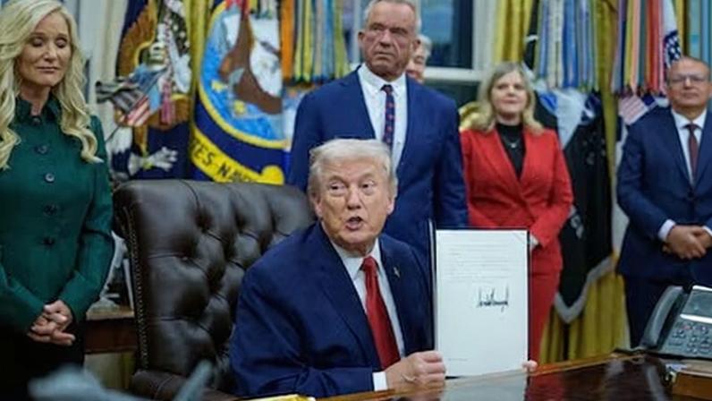 El presidente de Estados Unidos, Donald Trump, durante la rueda de prensa posterior a la reunión de su gabinete.