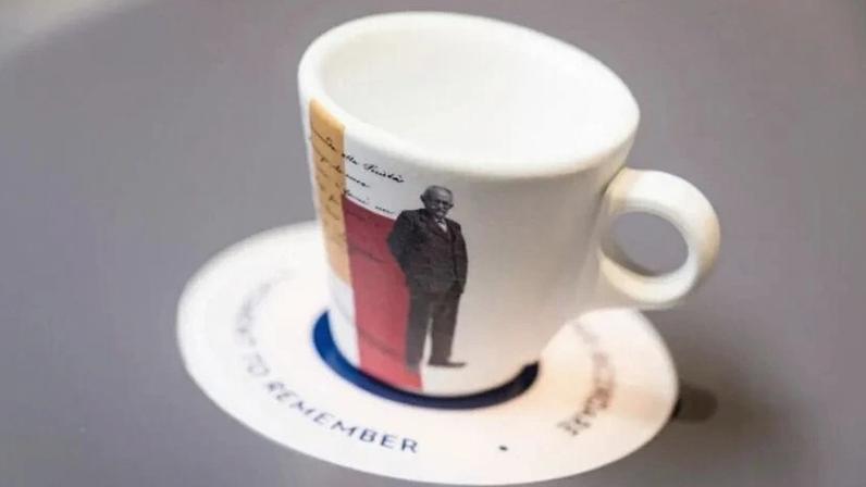 Uma xícara de espresso é o seu passaporte para o Museu Lavazza, em Turim