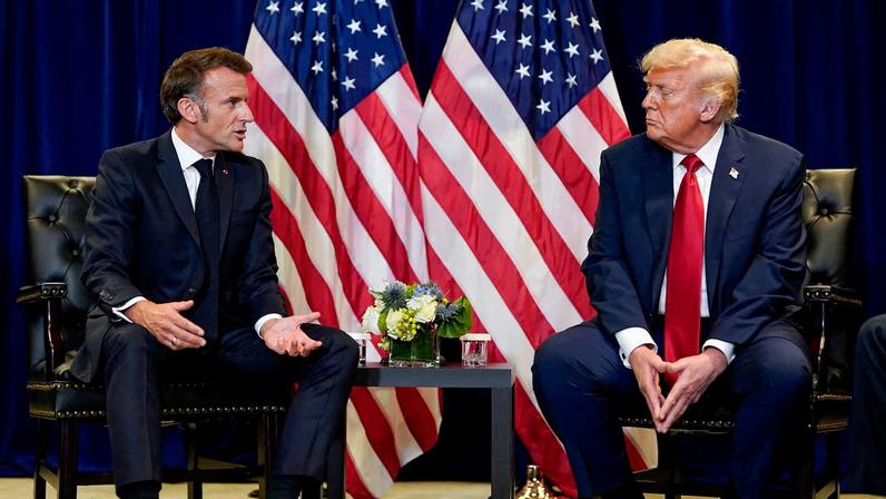 U.S. President Donald Trump meets with French President Emmanuel Macron during the 80th United Nations General Assembly, in New York City, New York, U.S., September 23, 2025. REUTERS/Al Drago/File Photo