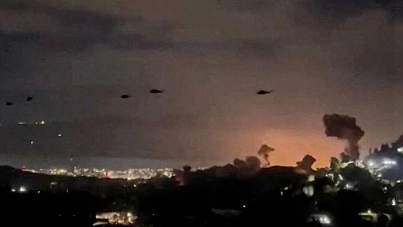 Multiple explosions in the early hours of the morning, in Caracas