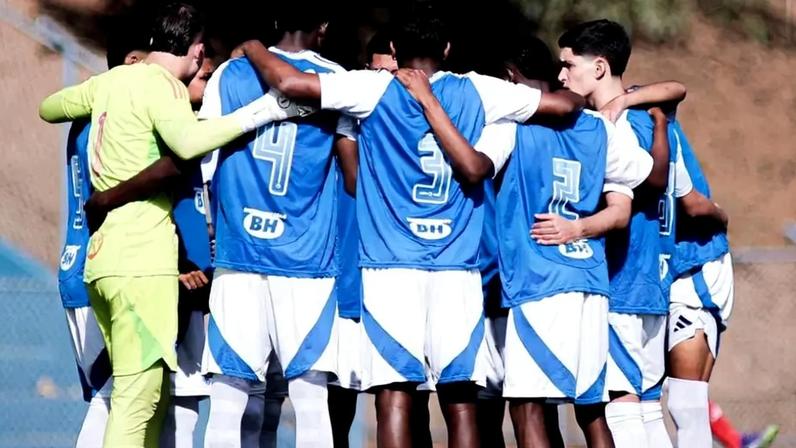 Time Sub-20 do Cruzeiro (Foto: Gustavo Martins/Cruzeiro)