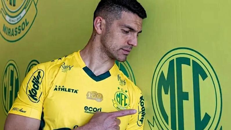 André Luis é o novo centroavante do Mirassol para 2026 (Foto: JP Pinheiro/Agência Mirassol)