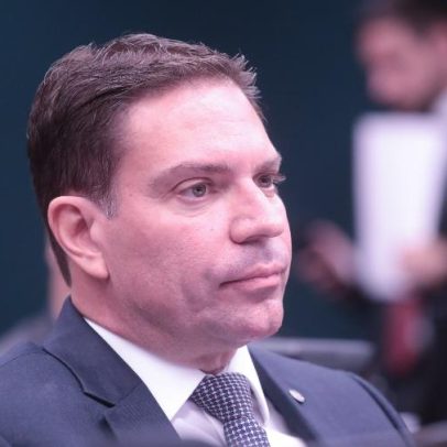 Pedido de extradição de Ramagem está com os EUA, diz Ministério da Justiça