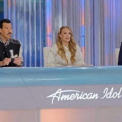 Carrie Underwood emociona ao redefinir fé no American Idol