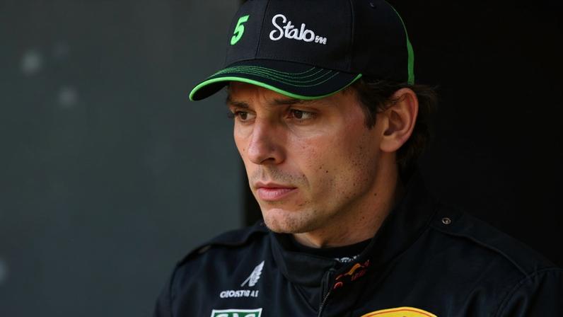 Calouros da temporada 2025 da F1 (Foto: Ben STANSALL / AFP | GREG BAKER / AFP | Peter Fox/Getty Images/AFP | Andrej ISAKOVIC / AFP | Rudy Carezzevoli / GETTY IMAGES NORTH AMERICA / Getty Images via AFP)