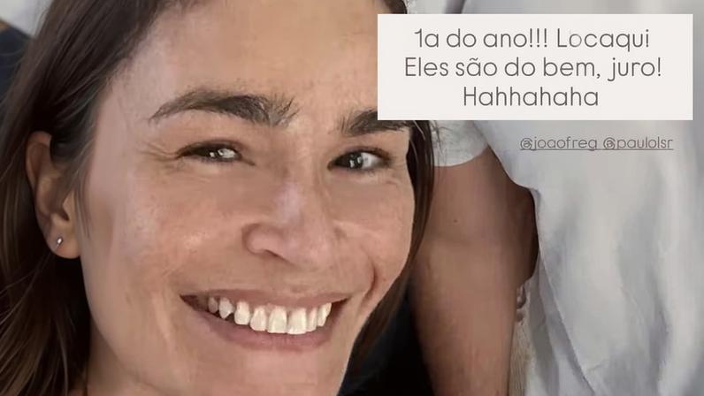 Carol Ribeiro com o marido, Paulo Lourenco Rego, e o filho do casal, João Felipe Rego — Foto: Reprodução/Instagram