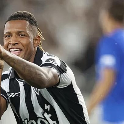 Botafogo vence Cruzeiro com atuação de Danilo pelo Brasileirão