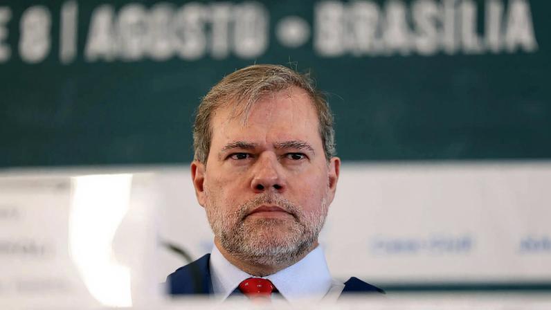 Suspeitas sobre hotel de luxo e retorno antecipado de Fachin aumentam pressão sobre ministro do STF Dias Toffoli (foto). (Foto: José Cruz/Agência Brasil)