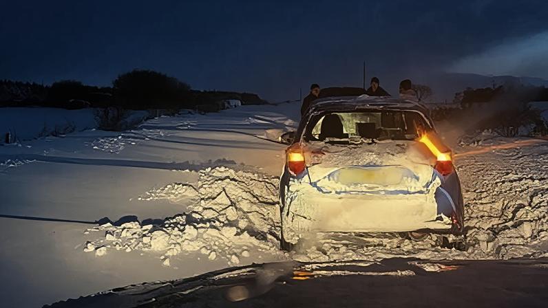 Drifting caused problems for drivers on a road between Kemnay and Monymusk in Aberdeenshire