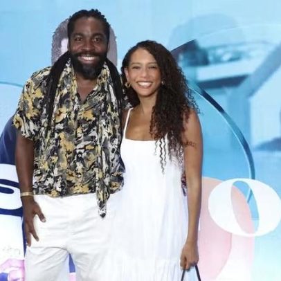 Taís Araujo prestigia Lázaro Ramos em lançamento no Rio