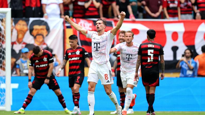 Goretzka comemora bonito gol contra em Flamengo x Bayern de Munique — Foto: Hector Vivas - FIFA/FIFA via Getty Images