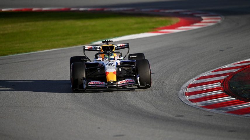 F1 2026 testa asa dianteira móvel em carros; veja vídeo