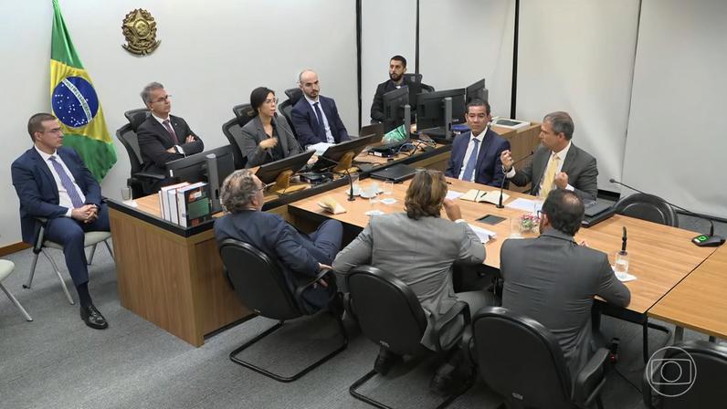 Caso Master: em depoimentos, Vorcaro e ex-presidente do BRB apresentam versões divergentes sobre origem das carteiras vendidas ao Banco de Brasília — Foto: Jornal Nacional/ Reprodução
