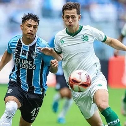 Grêmio e Juventude empatam no Gauchão após expulsões e gols no fim