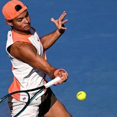 Guto cai nas quartas de final após derrota para parceiro esloveno