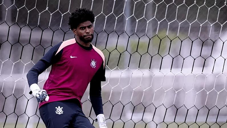 Hugo Souza, goleiro do Corinthians