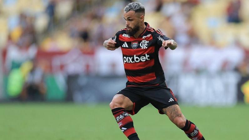 Michael, atacante do Flamengo, durante clássico contra o Fluminense, no Maracanã, pelo Carioca