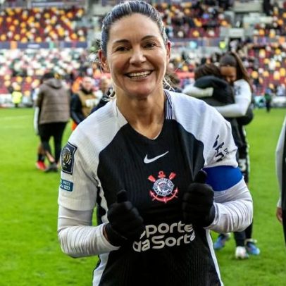 Técnico do Bournemouth aponta estreia de Rayan na Premier League neste sábado