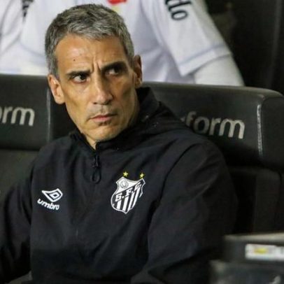 Vojvoda aponta responsabilidades na crise do Santos e projeta volta de Neymar