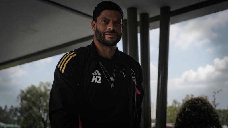 São Paulo acerta a contratação de Carlos Coronel, goleiro da seleção paraguaia; VEJA os detalhes (1:11)