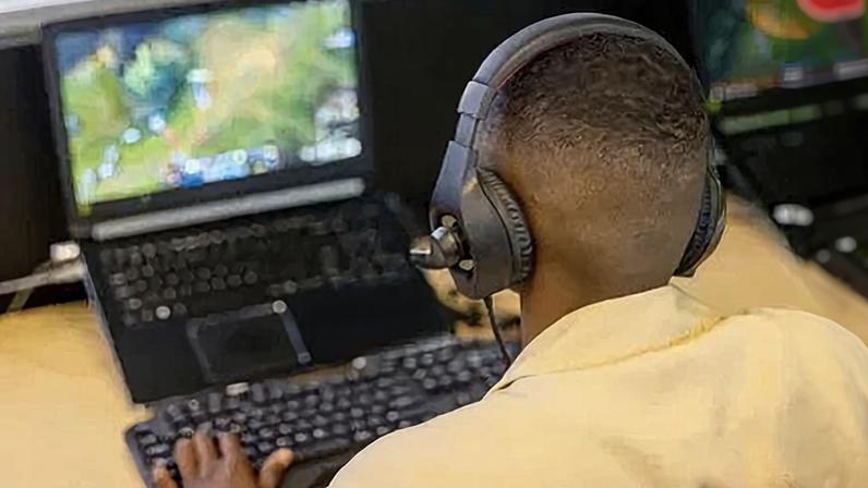 Plataformas gamificadas permitem que cada aluno avance no próprio ritmo