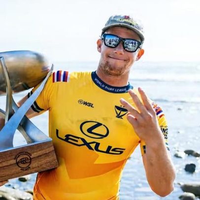 John John Florence não competirá no WSL em 2026