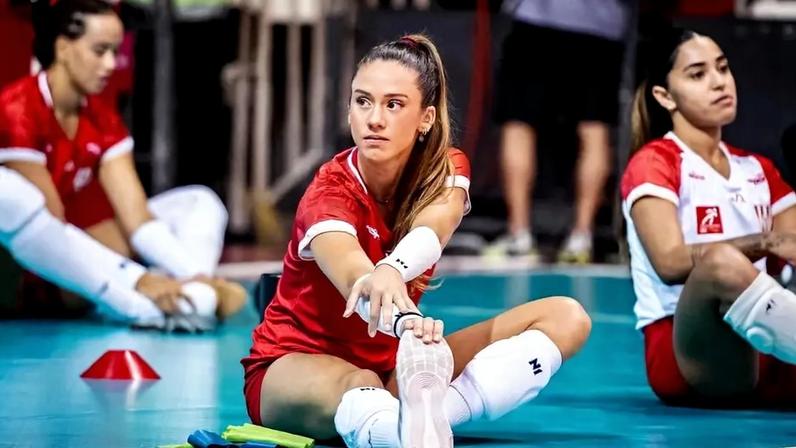 Júlia, do Tijuca, volta a ser relacionada dois meses após ter sido baleada