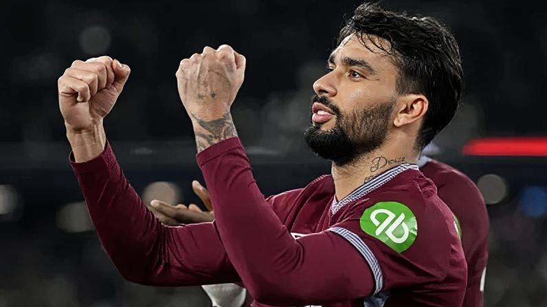 Paquetá comemora gol pelo West Ham