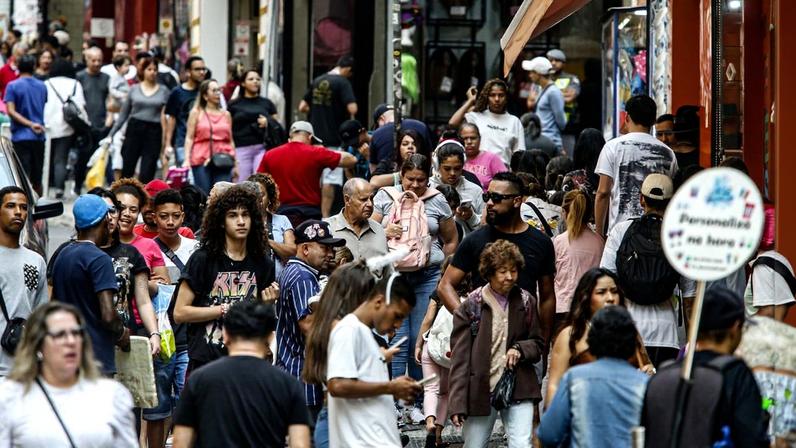 Contribuição mensal do Microempreendedor Individual é reajustada para R$ 81,05 em 2026.