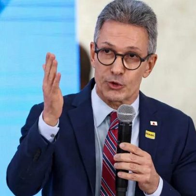 PL busca Zema como vice de Flávio Bolsonaro, afirma Valdemar