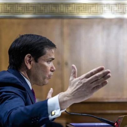 Senador americano cita Lula e Bolsonaro ao questionar Rubio sobre Maduro