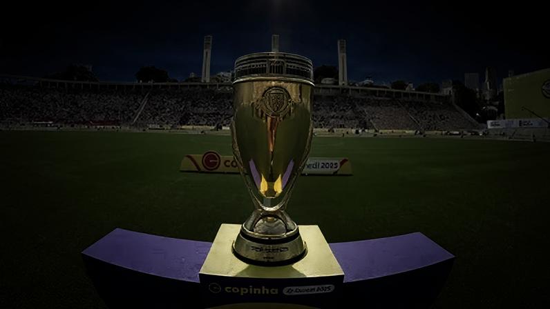 Taça da Copinha, grande objeto de desejo dos times de base do Brasil