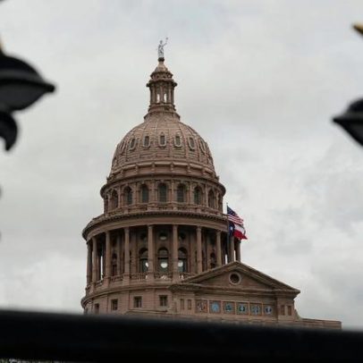 Democrata Taylor Rehmet vence vaga do Senado do Texas em eleição especial