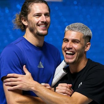 Alcaraz e Zverev abrem as semifinais às 0h30 de sexta