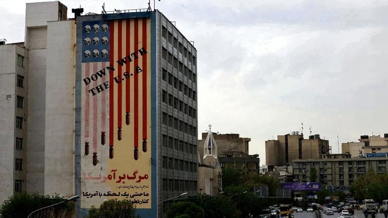 Como EUA e Irã se tornaram inimigos, trajetória de tensão