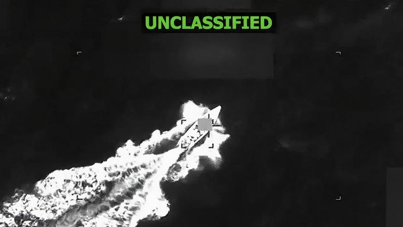 Ataque dos EUA contra lancha de tráfico no Caribe deixa 3 mortos