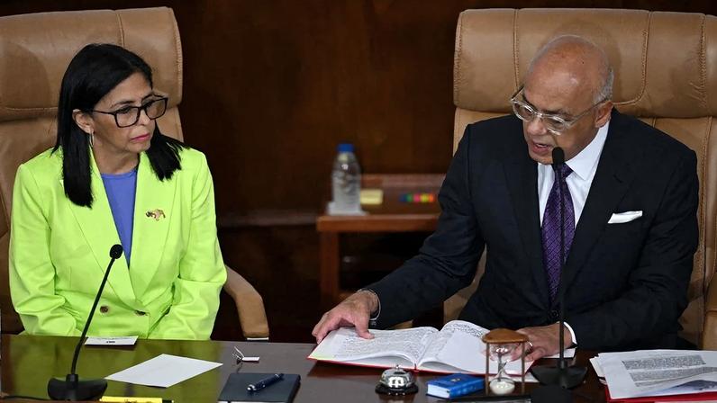 Parlamento da Venezuela aprova lei de anistia por unanimidade