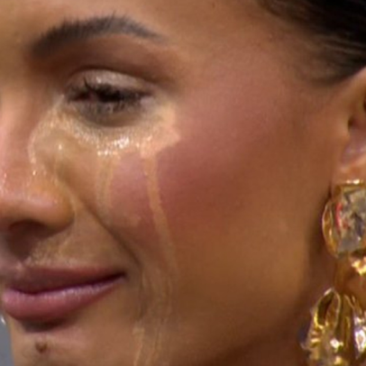 Filósofo explora paralelos entre dor, tristeza e felicidade